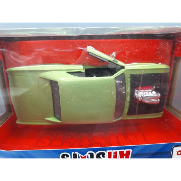 Maisto All Stars 1 24 1966 Chevrolet Chevelle SS 396 Green - Picture 8 of 9